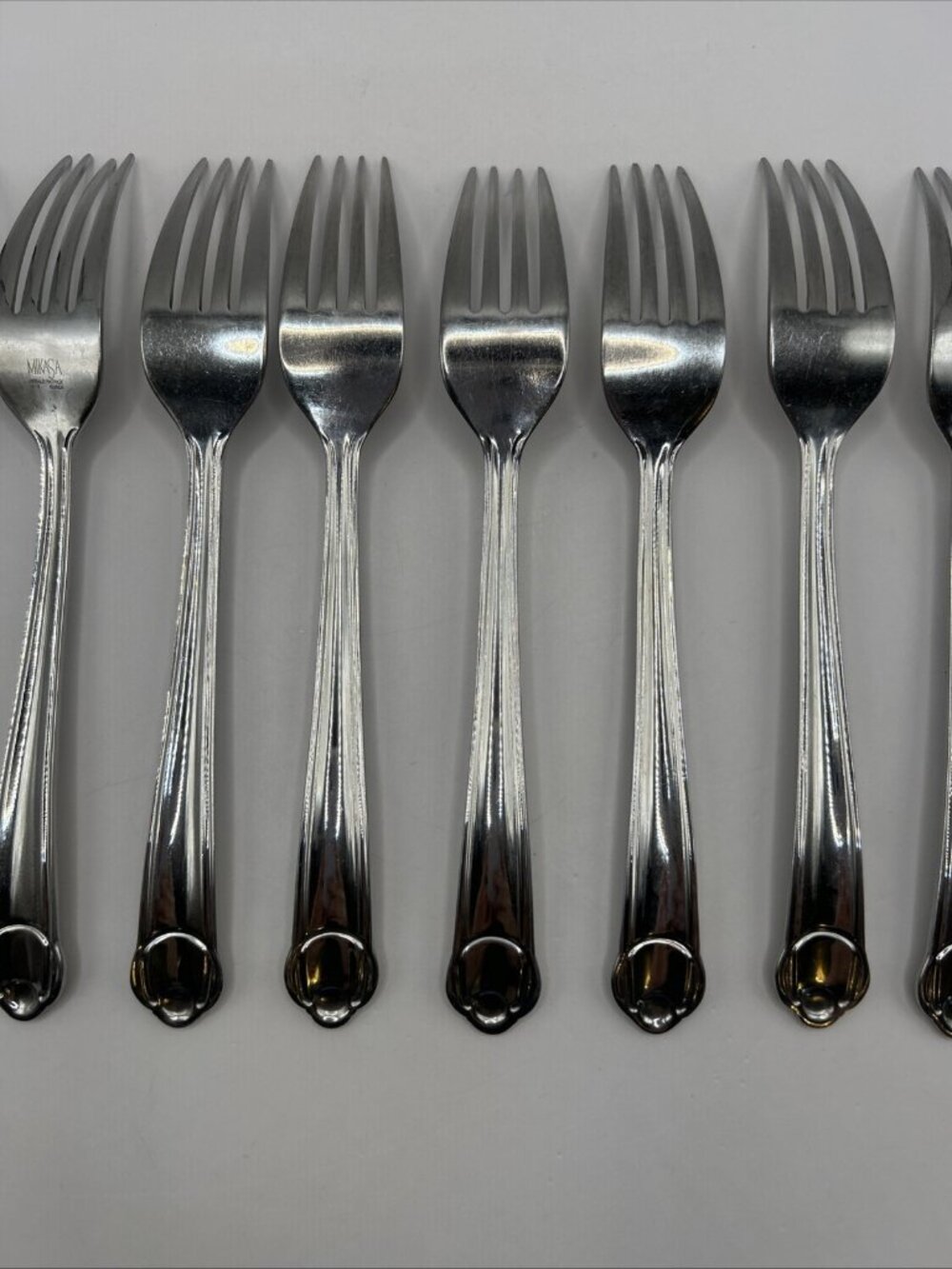 Mikasa CLASSICO SATIN Dinner Forks (Set of 8) Gerald Patrick 18/8 Korea 8 1/8" - Picture 13 of 16